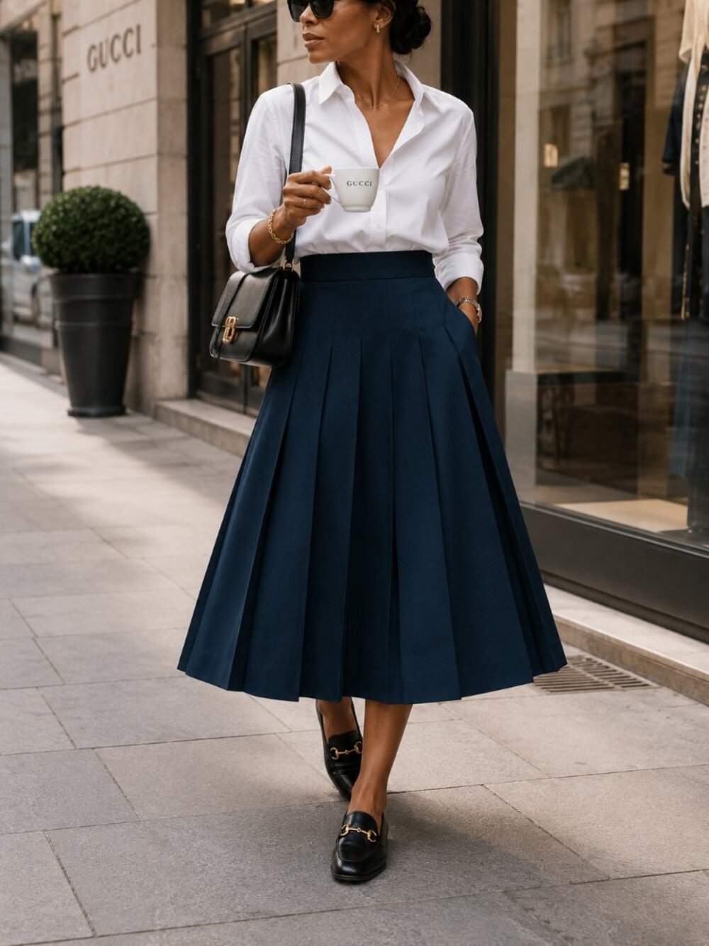 NWT Gucci Navy Pleated Midi Skirt IT 40 US 6 | Runway Luxury Made in Italy